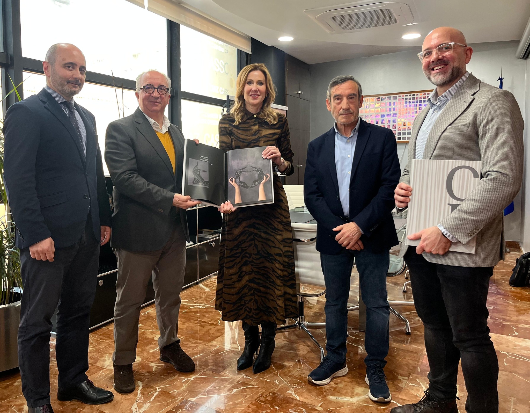 El Gobierno regional impulsa nuevas acciones internacionales para reforzar la competitividad del sector del calzado en 2026