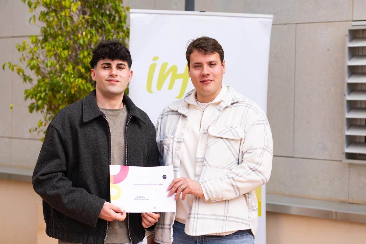 Selspy: dos veinteañeros murcianos reescriben las reglas del comercio electrónico y ayudan a crear tiendas 'online' en minutos