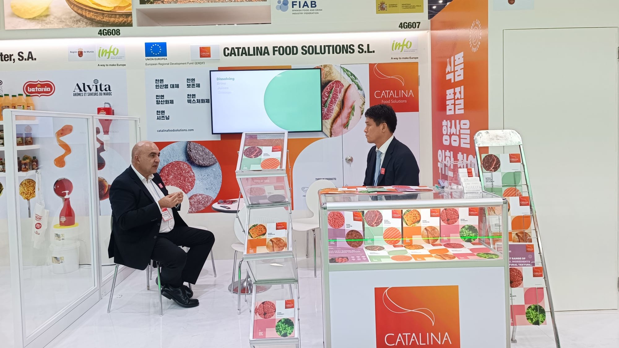 Una de las empresas regionales, en una de las ferias celebrada en el Asia.